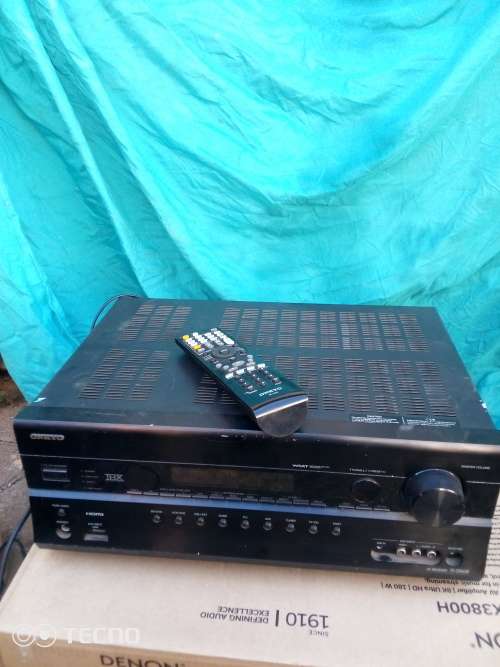 Monster ONKYO TX-SR608 7.2 Channel, with remote in excellent condition.,,