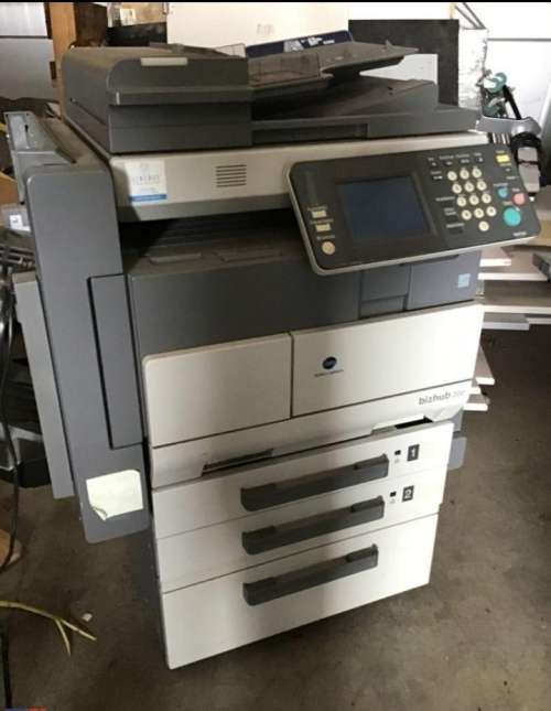 Heavy Duty Konica-Minolta Bizhub 250, in excellent condition with all consumables,  plug and print