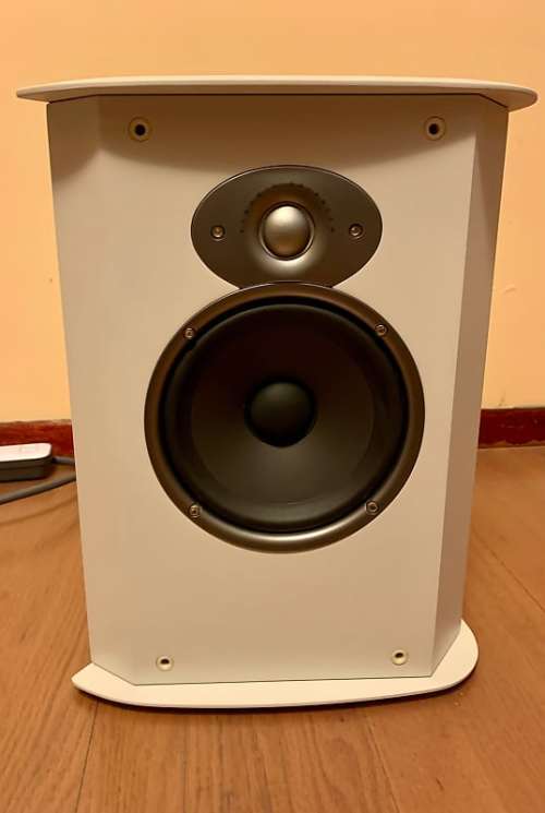 Ultra-High Performance Surround Polk Audio Fxi A6 & OWM3