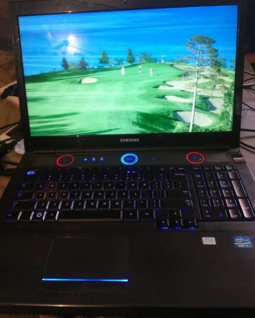 ULTIMATE GAMING SAMSUNG NP700G7A BEAUTY i7, 1TB, 8GB in superb condition