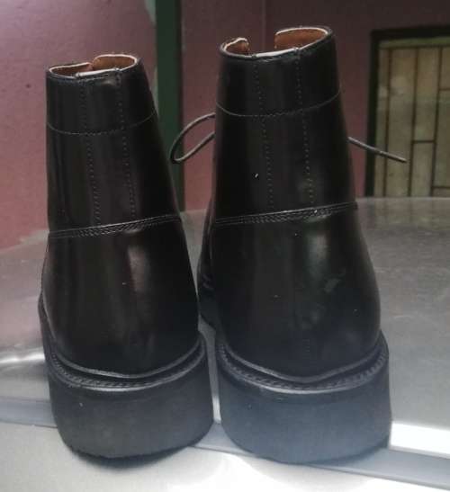 Beautiful Grenson Black Authentic Boots