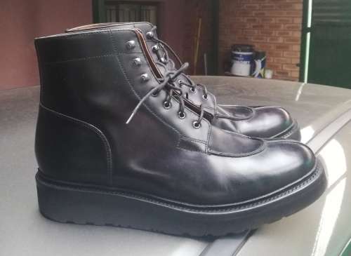 Beautiful Grenson Black Authentic Boots