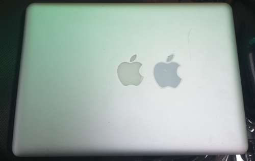 Presentable MacBook Pro i5, 320gb, 4gb Ram, 2.3ghz, macOS High Sierra 10.13.6 and new charger