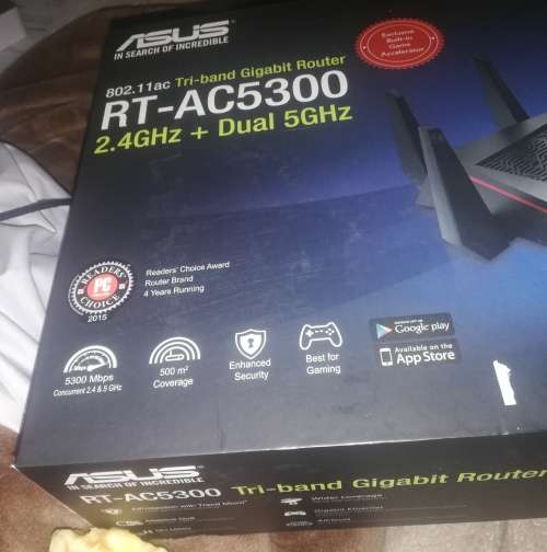 ASUS RT-AC5300 GAMING ROUTER. 5300 Mbps, 500 sm coverage, triband worth R10000