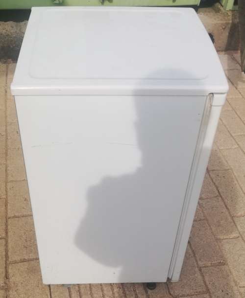 SAMSUNG  SG-12 DCGWHN 118l Bar Fridge