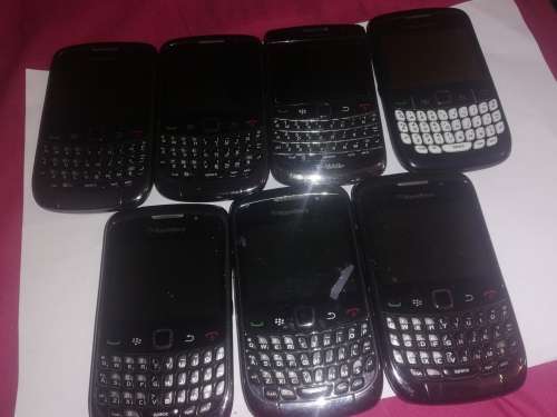 7 x Blackberry Curve in exceptional condition. Liquidation stock from US Embassy in RSA. Worth R8000