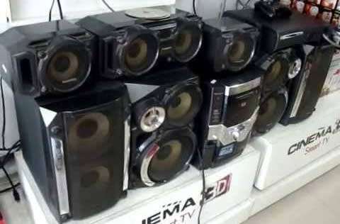 PANASONIC SA-VK90D HIFI  SYSTEM, 7000WPMPO, 600W RMSWORTH R6500