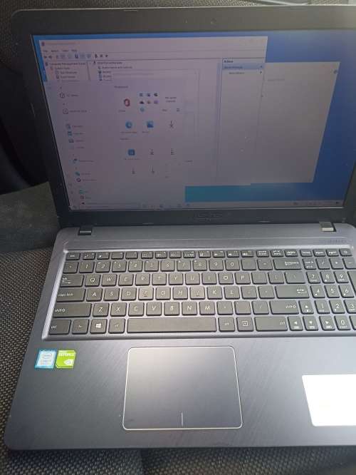 HIGH END ASUS ENGINEERING LATPOP,  i7, 8th Gen, 12GB Ram, 500GB SEAGATE SSD, 2GB D5 graphic card