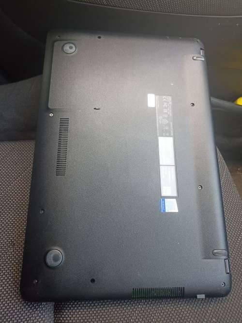 HIGH END ASUS ENGINEERING LATPOP,  i7, 8th Gen, 12GB Ram, 500GB SEAGATE SSD, 2GB D5 graphic card