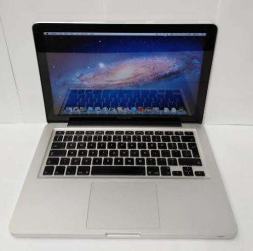 Presentable MacBook Pro i5, 320gb, 4gb Ram, 2.3ghz, macOS High Sierra 10.13.6 and new charger