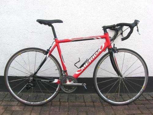 Road Merida Road 904 bike. In a very great condition last used in 2020 kept in the storage since then was sold for 3 301.00 on 10 Dec at 13 57 by Galaxy Enterprise in Johannesburg ID 538869601