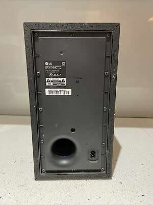 LG SPH5B-W Wireless active subwoofer