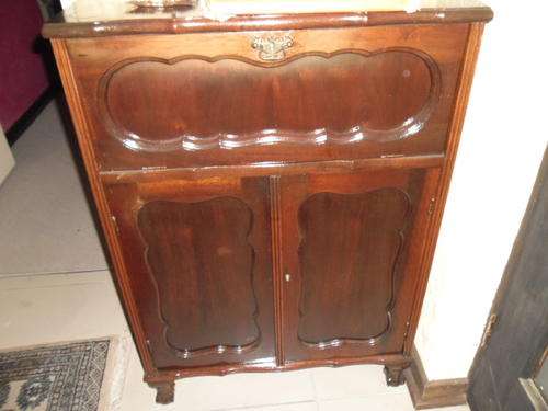 Ball and claw cabinet