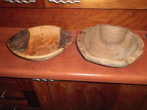2 X wooden serving bowls