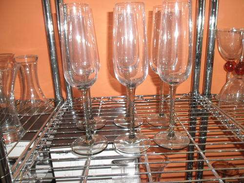 6 X old champagne flutes 2