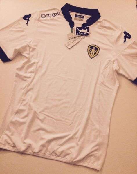 Leeds United Home Jersey - Size MEDIUM