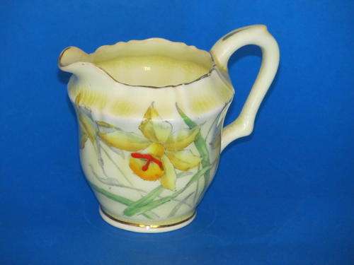 CROWN STAFFORDSHIRE CREAMER