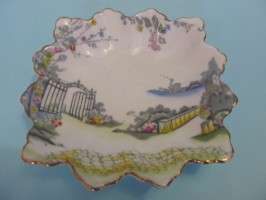 ROYAL ALBERT BON BON DISH