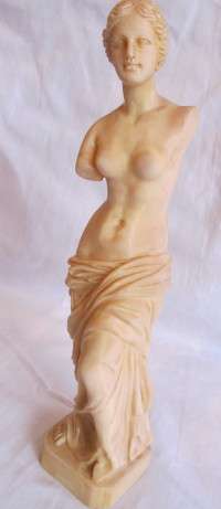 SANTINI LADY FIGURINE