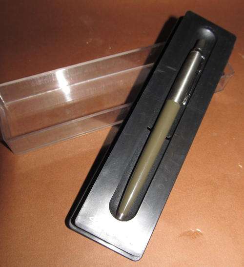 PARKER PEN
