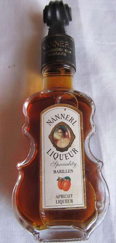 APRICOT LIQUEUR - VIOLIN SHAPED BOTTLE 40ML- SEALED