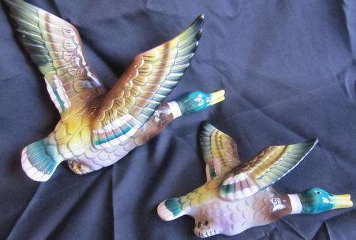 MALLARD FLYING DUCK WALL ORNAMENTS