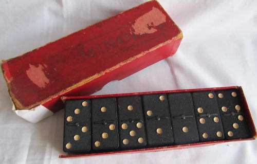 OLD BOX OF DOMINOES