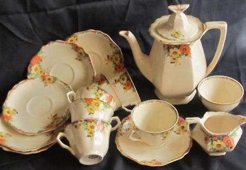 MADDOCK TEA SET