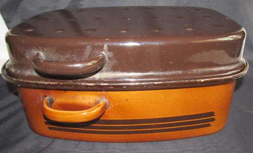 VINTAGE ENAMEL ROASTING PAN