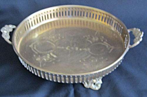 BRASS GALLERY TRAY ON FEET