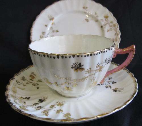 BEAUTIFUL GILTED TRIO