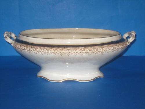 VINTAGE BURGESS & LEIGH TUREEN