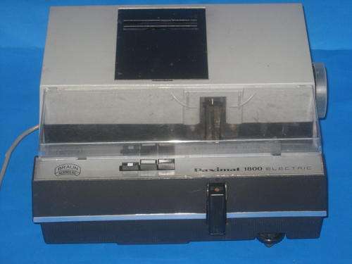 SLIDE PROJECTOR