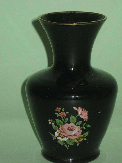 LOVELY FLORAL VASE