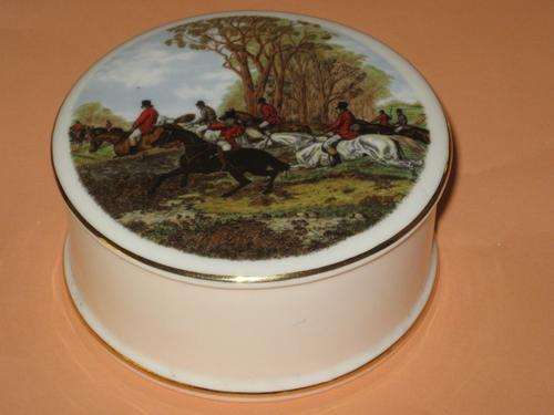FAMOUS HERRING HUNTING SCENES - TRINKET DISH