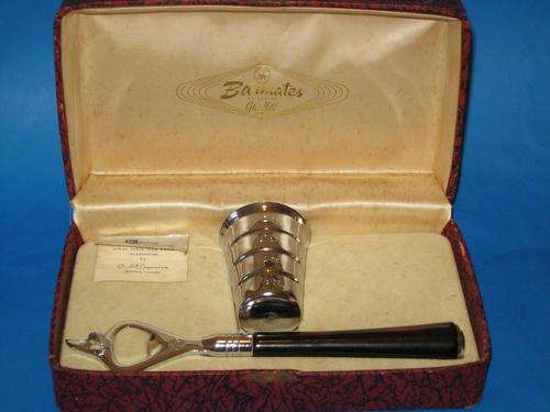 VINTAGE CANADIAN WARRANTED SILVER PLATED BAR SET