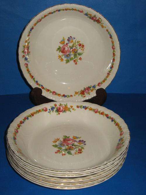 GRINDLEY CREAMPETAL SOUP BOWLS