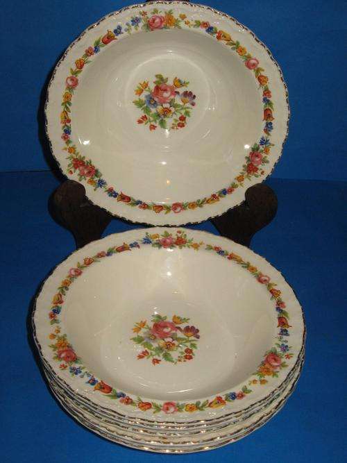 GRINDLEY CREAMPETAL SWEET BOWLS