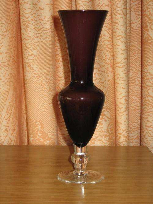 VENETIAN STYLE VASE