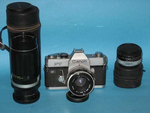 CANON FT QL CAMERA with ACCESSORIES
