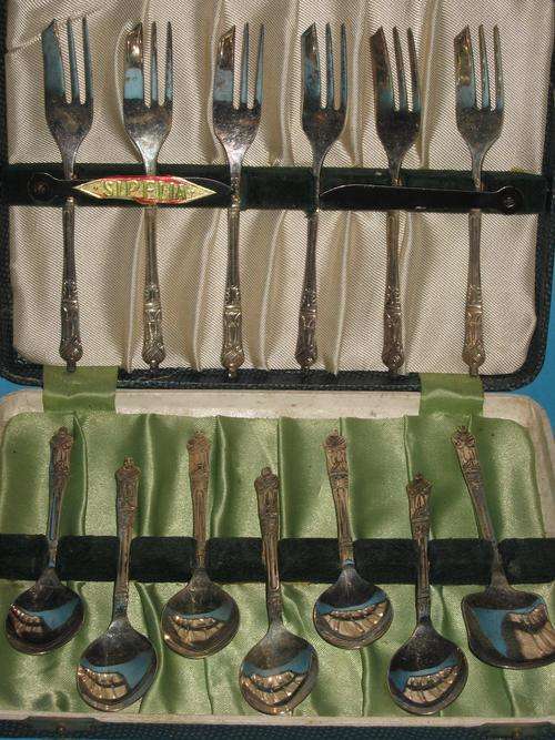 FULL SET of SHEFFIELD APOSTLE SPOONS and FORKS - CASED