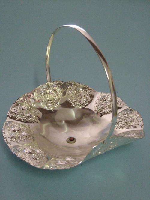 STUNNING ORNATE BASKET