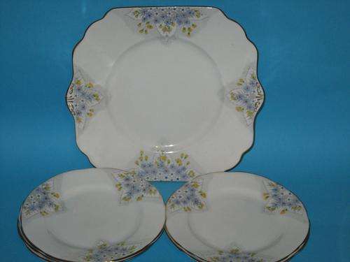 GLADSTONE CAKE SET
