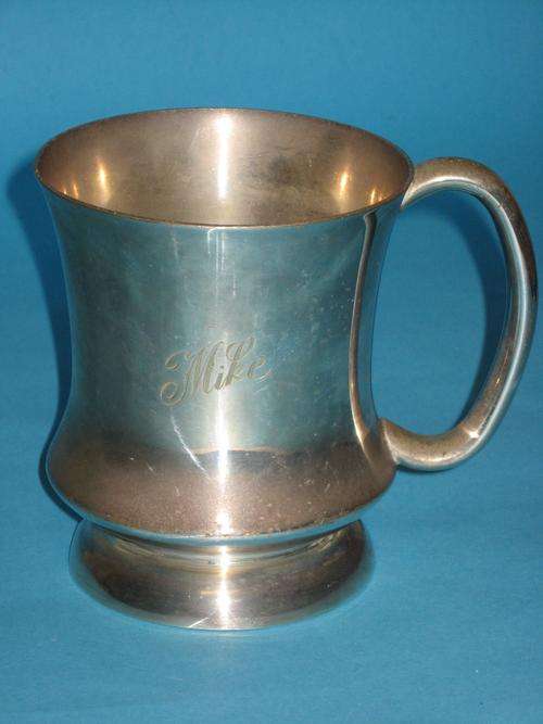 E.P.N.S. MUG by Louis Plate