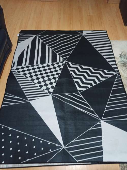 STYLISH 3D CARPET WORTH R2000