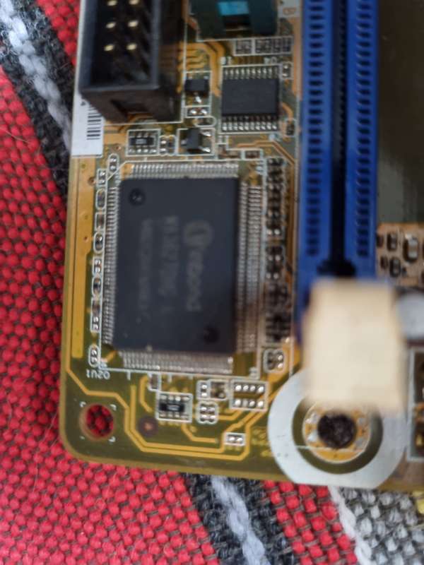 Pegatron IPM41-D3 motherboard