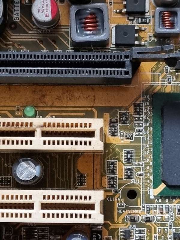 Pegatron IPM41-D3 motherboard