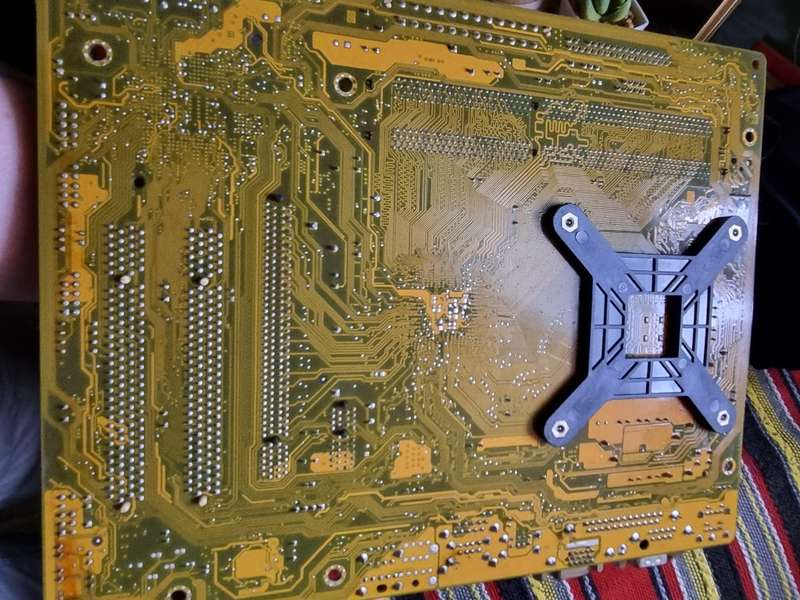 Pegatron IPM41-D3 motherboard