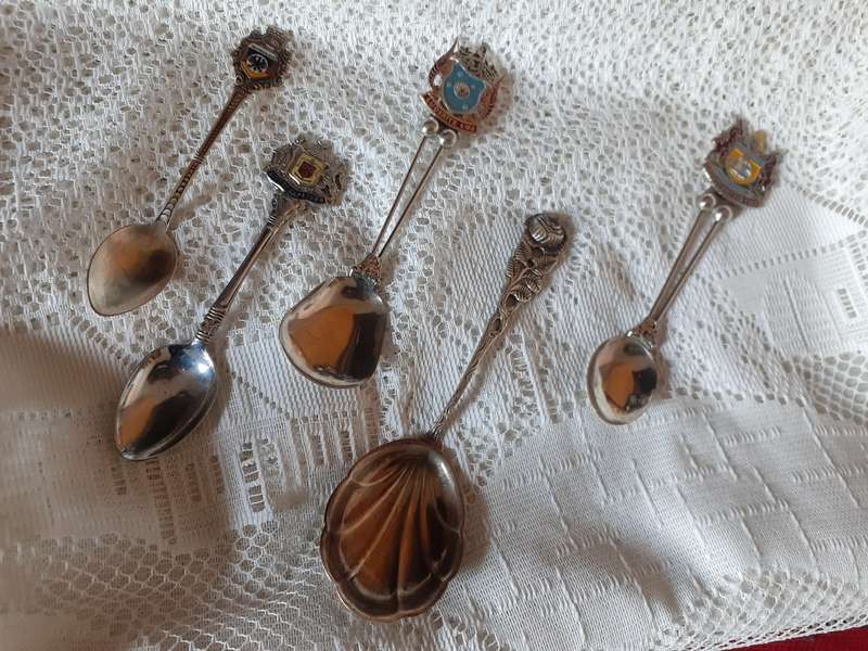 Collection of collectable teaspoons