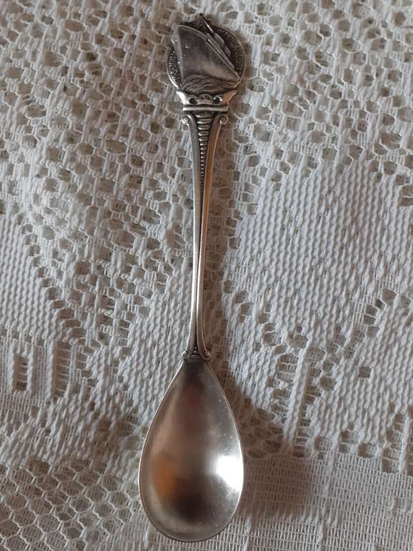 Collection of collectable teaspoons